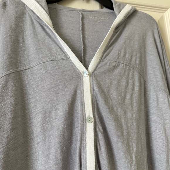 Eileen Fisher 100% Linen Cardigan Hoodie Button Up Size XS Coastal Gray White - Picture 5 of 13